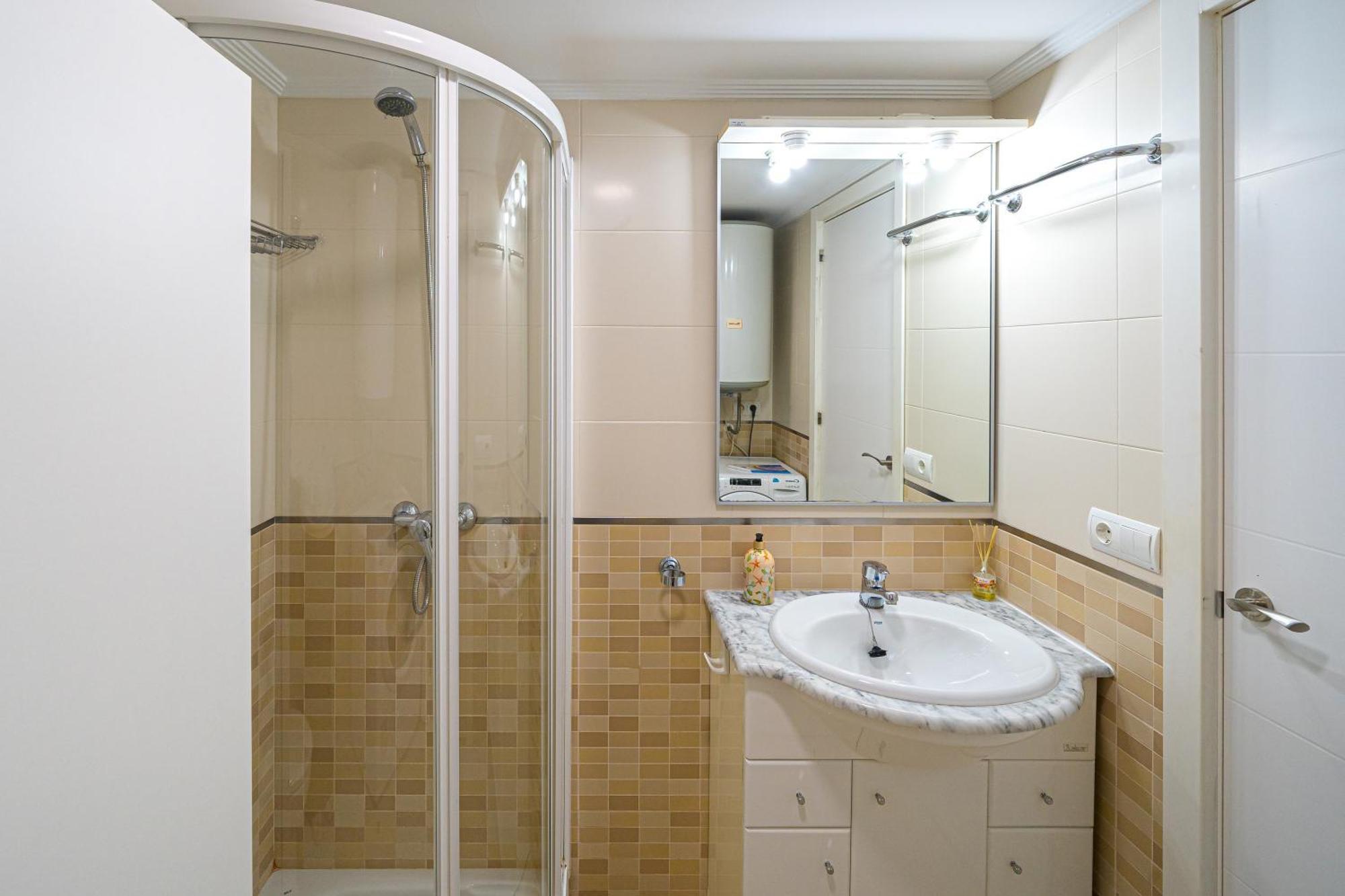 Avenida Madrid Apartment